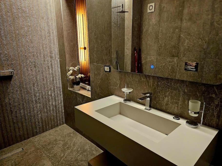 Blloku Suites, City Centre,Tirana Exterior photo